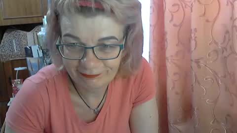 Olivia Mia online show from 06/29/26, 08:31