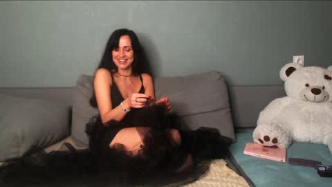 olivia millerss online show from 04/07/26, 08:09