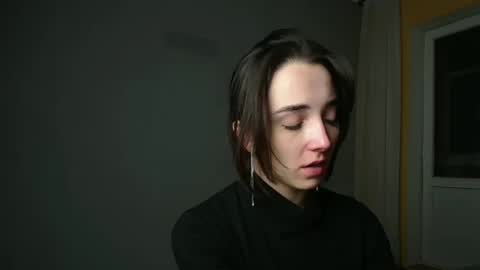 Snapshot of olivia_oliv chatting on 01/13/25, 03:15 Olivia online show from 01/13/25, 03:15