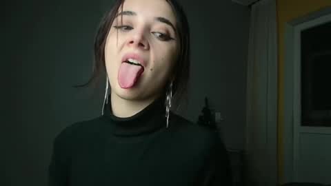 Snapshot of olivia_oliv chatting on 01/16/25, 07:41 Olivia online show from 01/16/25, 07:41