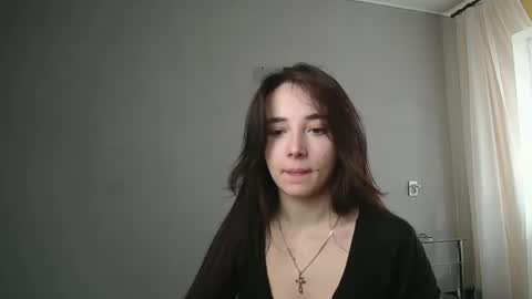 Snapshot of olivia_oliv chatting on 03/06/25, 11:47 Olivia online show from 03/06/25, 11:47