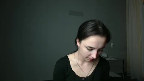 Snapshot of olivia_oliv chatting on 03/07/25, 09:17 Olivia online show from 03/07/25, 09:17