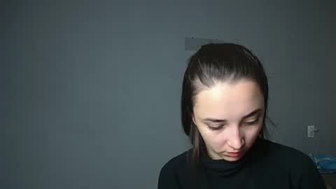 Snapshot of olivia_oliv chatting on 09/30/25, 09:58 Olivia online show from 09/30/25, 09:58