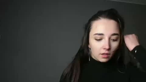 Olivia online show from 02/15/26, 06:04