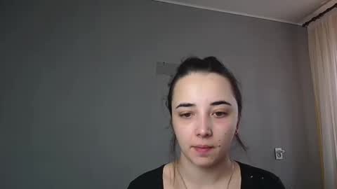 Olivia online show from 04/04/26, 10:35