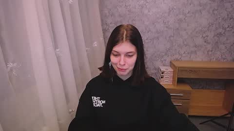 Olivia online show from 01/01/25, 03:46