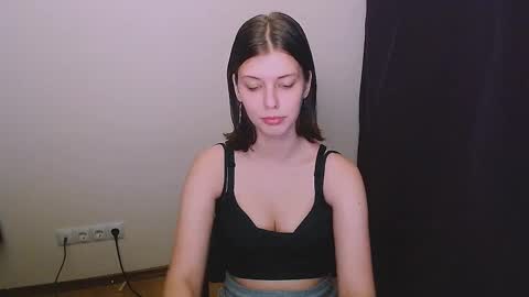 Snapshot of olivia_red_ chatting on 01/10/25, 02:34 Olivia online show from 01/10/25, 02:34