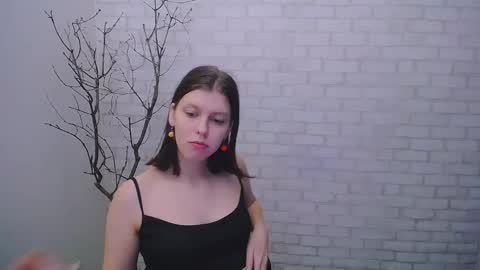 Snapshot of olivia_red_ chatting on 01/11/25, 02:15 Olivia online show from 01/11/25, 02:15