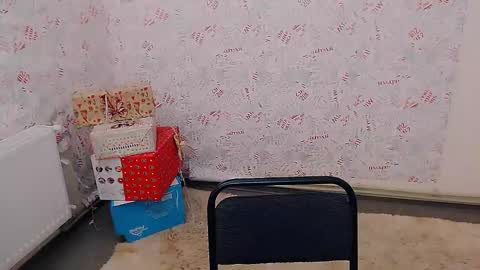 Snapshot of olivia_red_ chatting on 02/20/25, 04:46 Olivia online show from 02/20/25, 04:46