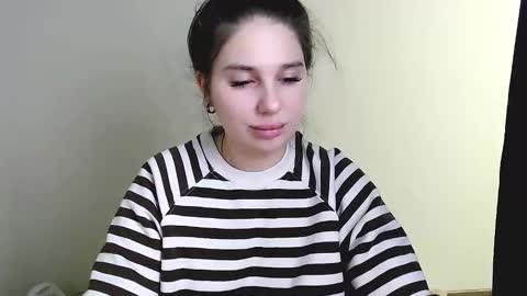 Olivia online show from 03/03/26, 09:10