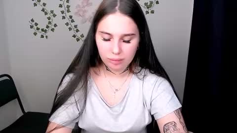 Snapshot of olivia_red_ chatting on 06/11/26, 03:15 Olivia online show from 06/11/26, 03:15