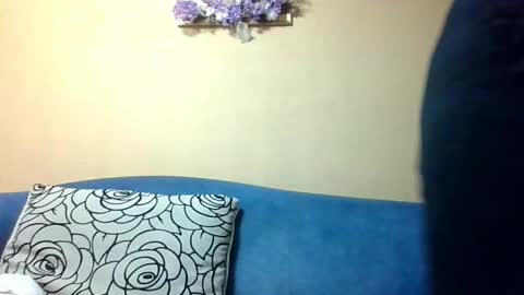 Olivia online show from 02/07/26, 12:31