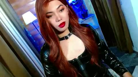 Miss OLIVIA online show from 03/23/26, 09:02