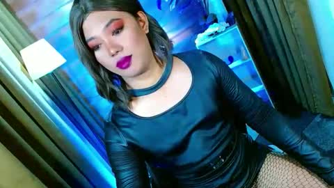 Miss OLIVIA online show from 05/16/26, 06:21