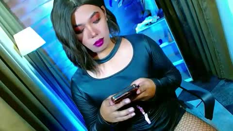 Miss OLIVIA online show from 05/16/26, 10:36