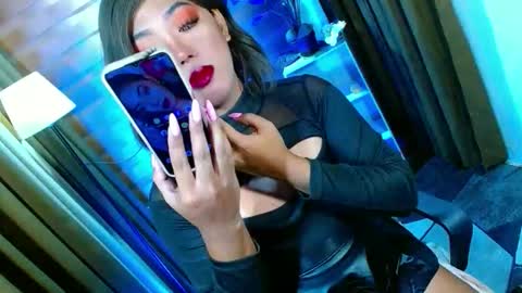 Miss OLIVIA online show from 05/23/26, 08:40