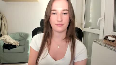 Oliwiaa2004 online show from 12/17/25, 10:38