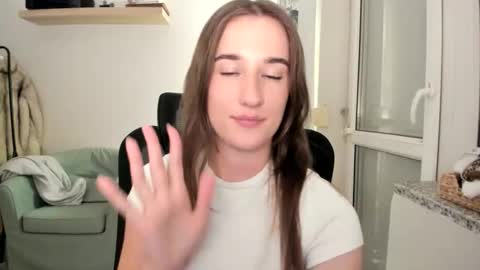 Oliwiaa2004 online show from 12/22/25, 09:56