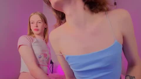 oliviaapink online show from 01/12/26, 11:48