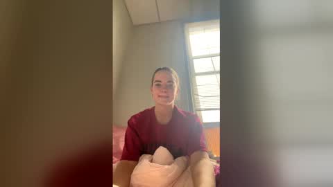 Snapshot of oliviaaraee chatting on 02/03/26, 08:14 oliviaaraee online show from 02/03/26, 08:14