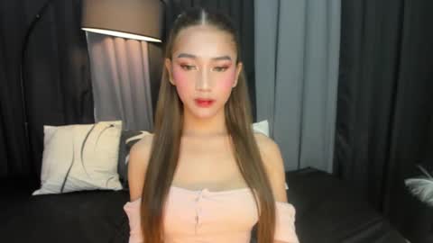 lia online show from 01/21/25, 07:04