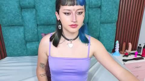 oliviabonnie online show from 03/01/26, 06:54