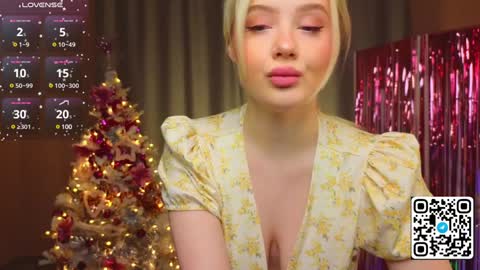 Olivia online show from 01/17/25, 02:08