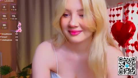 Olivia online show from 02/12/25, 02:03