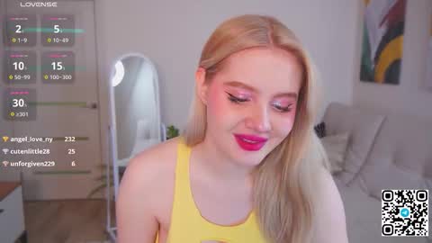 Olivia online show from 09/20/25, 02:12