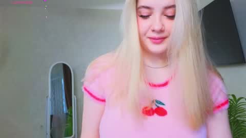Olivia online show from 05/21/26, 02:07