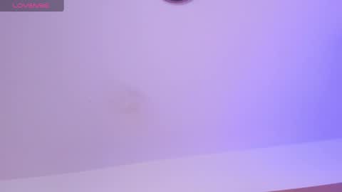 Snapshot of oliviabrady1 chatting on 02/05/25, 04:37 OLIVIA online show from 02/05/25, 04:37