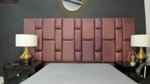 Olivia Burning online show from 04/18/26, 07:29