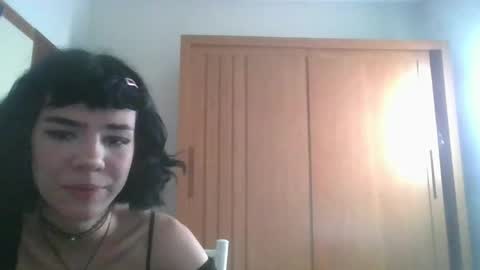 oliviaclueseap online show from 05/05/26, 04:48