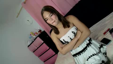 Snapshot of oliviacummer_69 chatting on 10/09/25, 10:35 OLIVIA online show from 10/09/25, 10:35