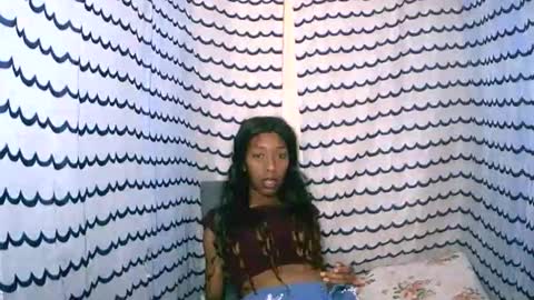 oliviah27 online show from 11/03/25, 10:05