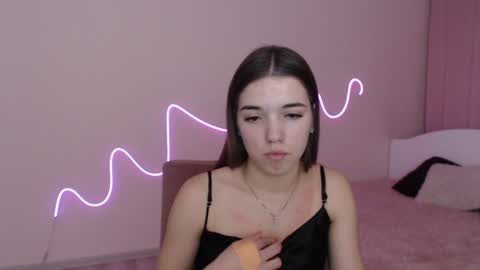 Olivia online show from 12/04/24, 08:29