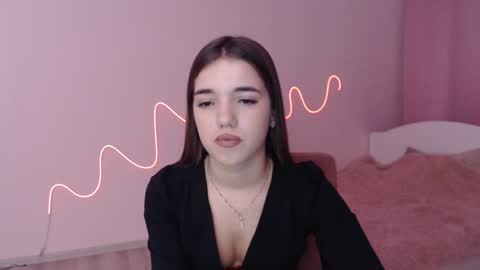 Olivia online show from 12/18/24, 03:22