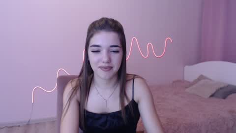 Olivia online show from 12/24/24, 07:00