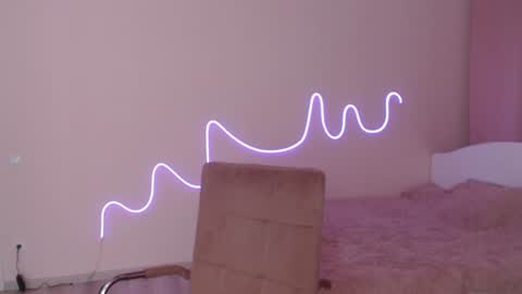 Olivia online show from 12/28/24, 05:14