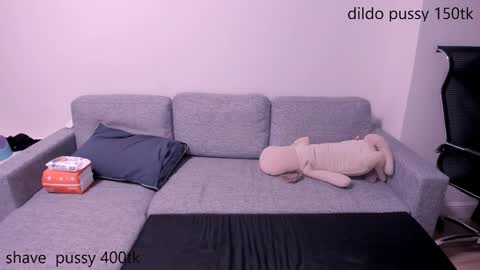 Snapshot of olivialukas chatting on 10/22/25, 04:29 OliviaLukas online show from 10/22/25, 04:29