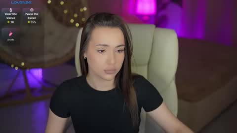 Olivia online show from 03/12/26, 01:50