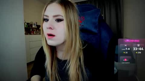 . online show from 10/11/25, 04:33