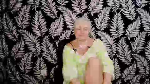 Kelly online show from 12/08/24, 01:58