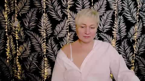 Kelly online show from 03/03/25, 03:31