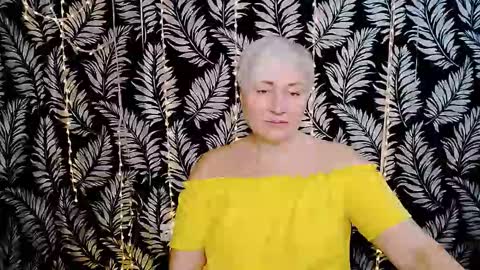 Kelly online show from 12/04/25, 12:03