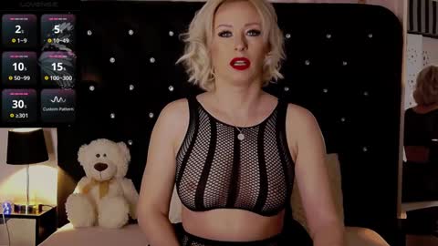 Snapshot of oliviashaw23 chatting on 02/08/25, 04:57 Olivia online show from 02/08/25, 04:57