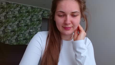 Olivia online show from 03/25/26, 05:24