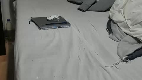 olivier_21 online show from 10/02/25, 01:56