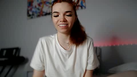 Snapshot of olivka_flower chatting on 01/31/25, 07:29 Angelina Lina online show from 01/31/25, 07:29