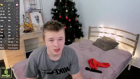 Snapshot of ollistiw chatting on 01/07/25, 07:20 Olli and Stiw online show from 01/07/25, 07:20